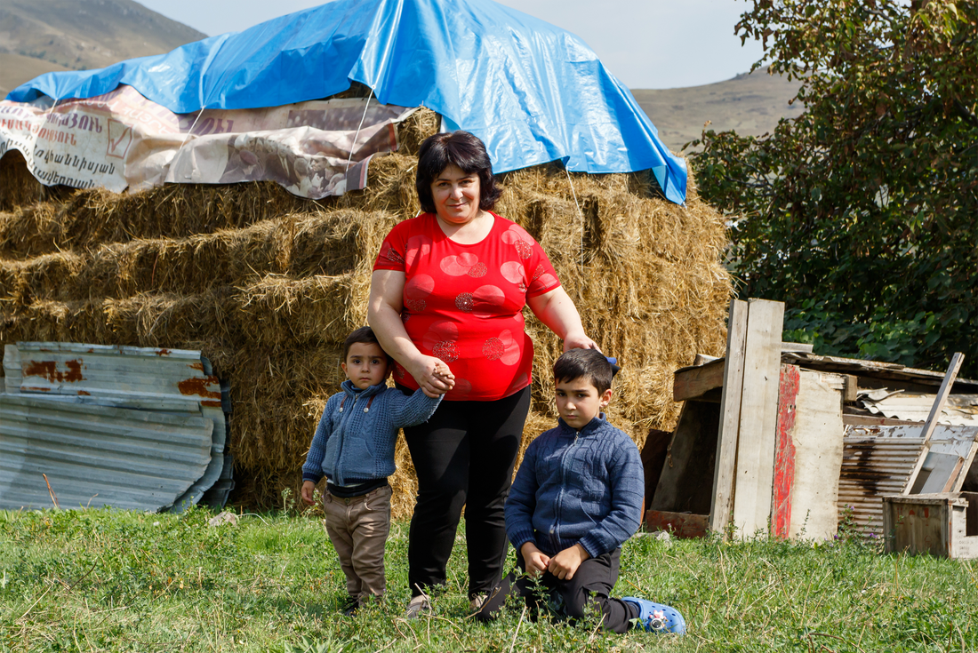 1 TRACTOR – 1 VILLAGE